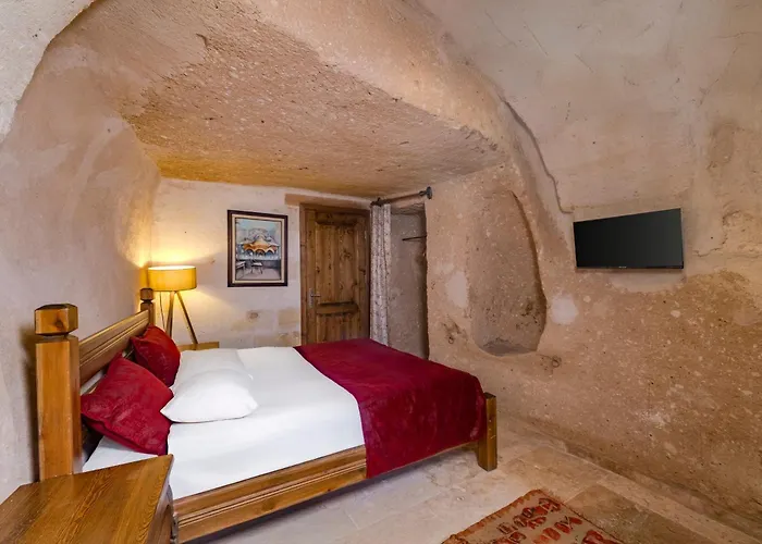 Zula Cave House
