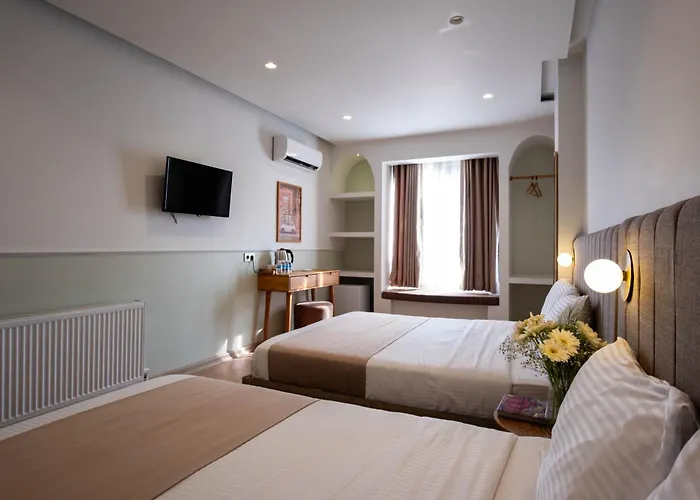Meshk Airport Hotel
