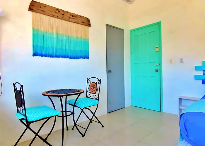Casa Brisamar , Studios