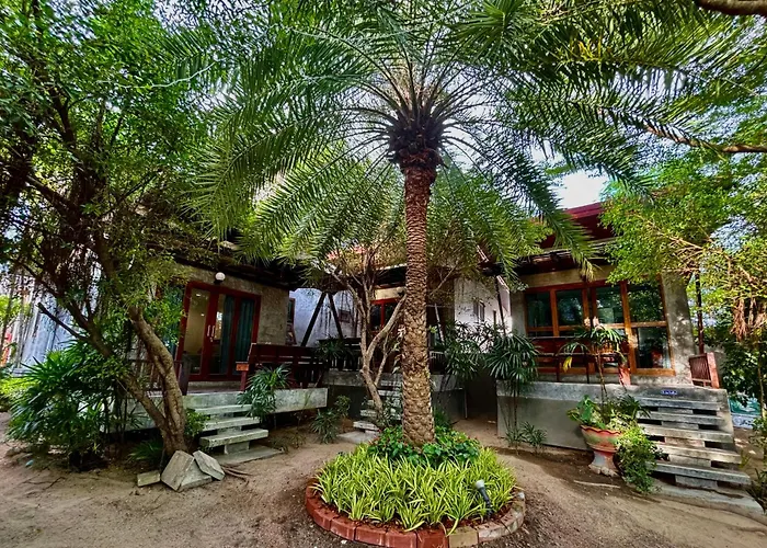 Chook Dee Resort Phangan Palm Beach