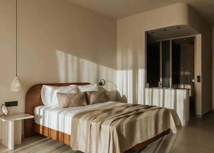Amente Mindful Suites