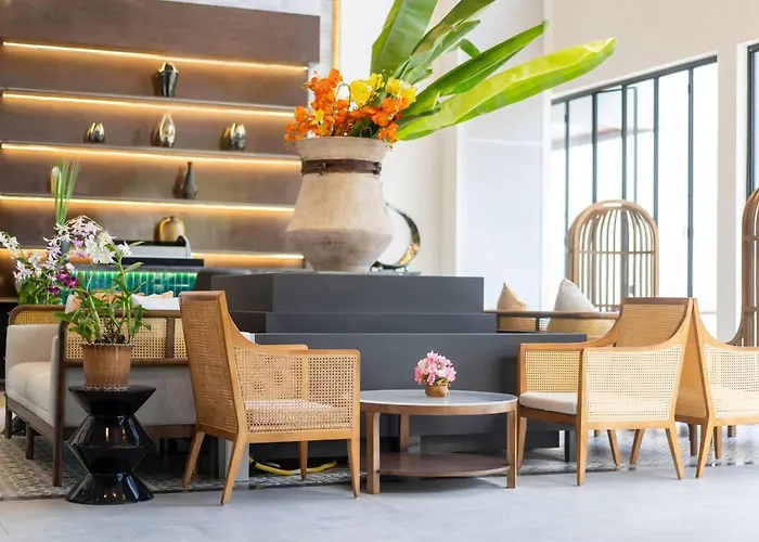 Howard Johnson By Wyndham Phuket Naiyang