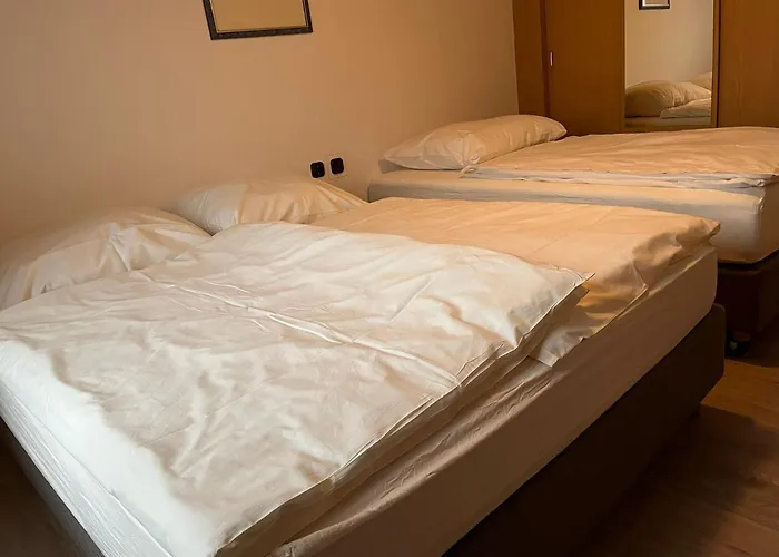 Sharma'S Hotel