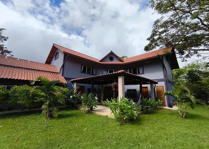 Casa Morada