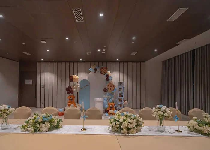 Essentia Premier Hotel Pune Wakad