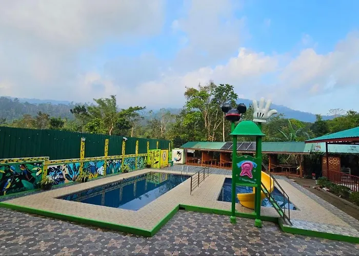 Alpas Mountain Pool Resort