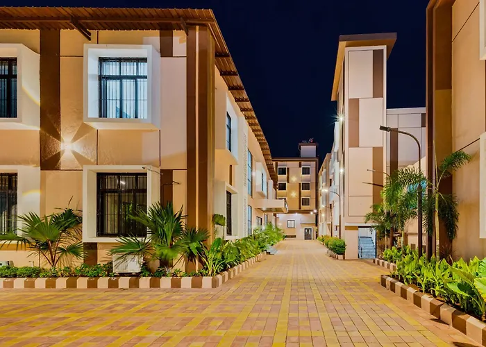 Hotel Grand Heritage Badami