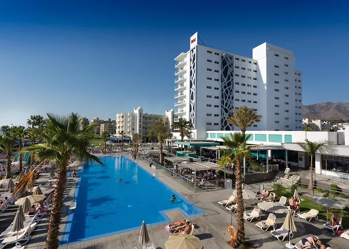 Hotel Riu Costa Del Sol