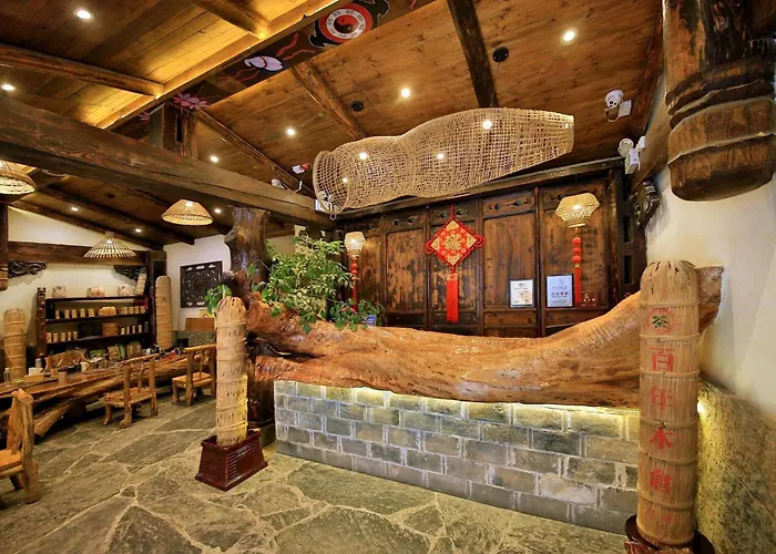 Zhangjiajie Xiangxi Dream Weaver Inn & Tianmen Mountain National Forest Park & Free Pick-Up & Breakfast,Coffee,Tea