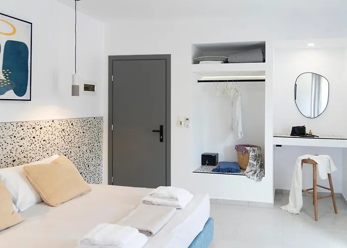 Seaside Suites