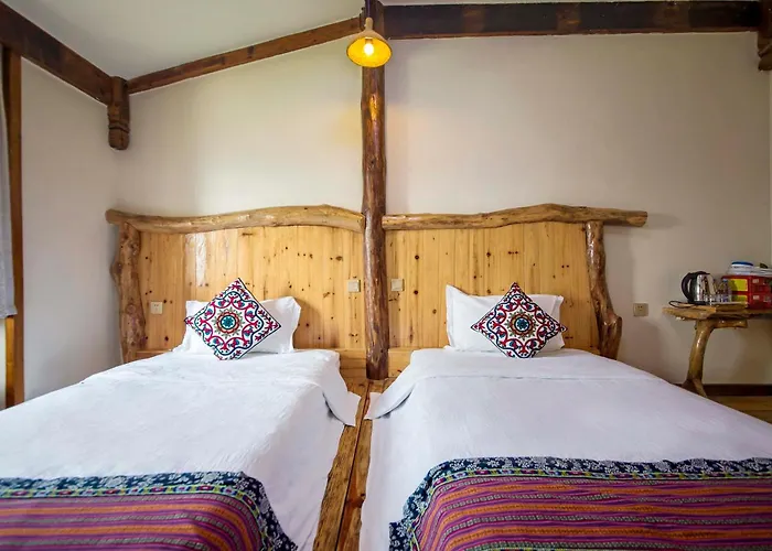Zhangjiajie Xiangxi Dream Weaver Inn & Tianmen Mountain National Forest Park & Free Pick-Up & Breakfast,Coffee,Tea