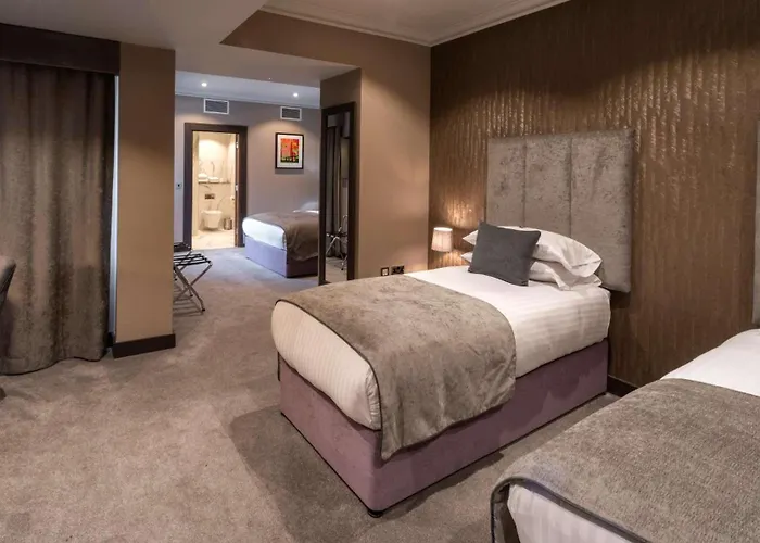 Doubletree By Hilton Belfast City Ten Square