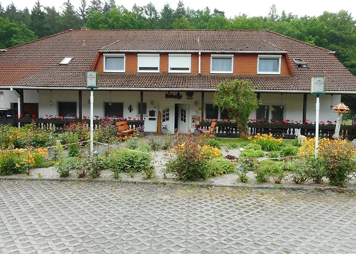 Land-Hotel Am Wald Garni