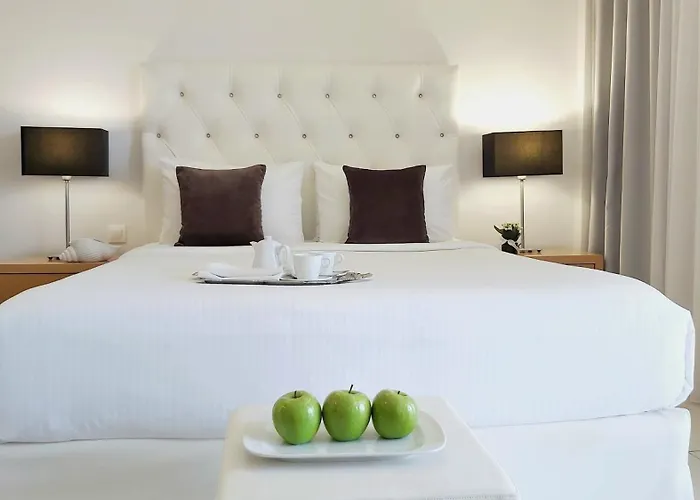 Akrogiali Exclusive Hotel (Adults Only)