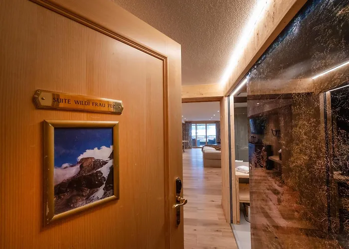 Waldhotel Doldenhorn