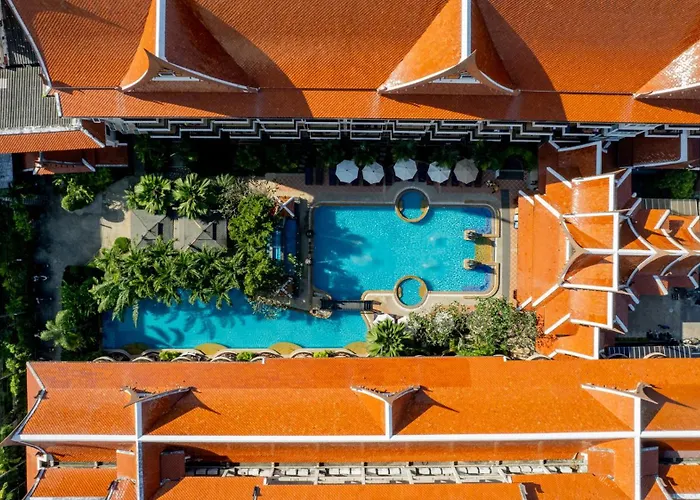 Nipa Resort, Patong Beach