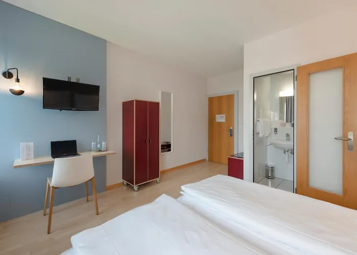 Bären Self Check-in Hotel
