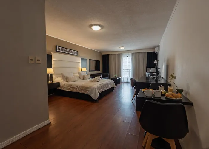 Pocitos Plaza Hotel