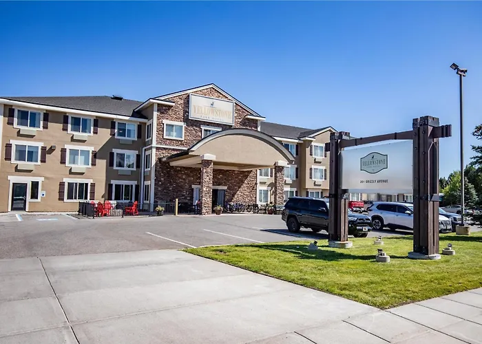 Yellowstone Park Hotel