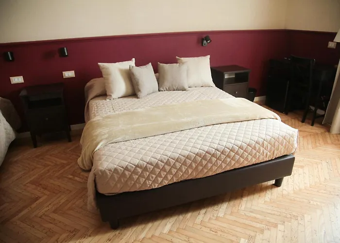 Albergo Garisenda Con Terrazza Panoramica Sulle Due Torri