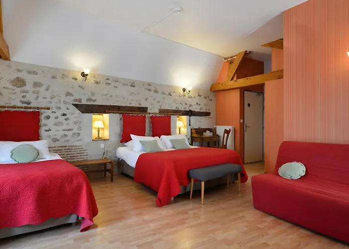 Auberge Le Colombien - Hotel Et Restaurant