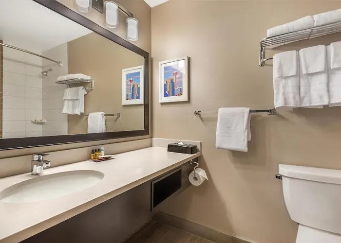 Best Western Plus Calgary Centre Inn