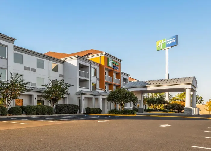 Holiday Inn Express Tifton By Ihg