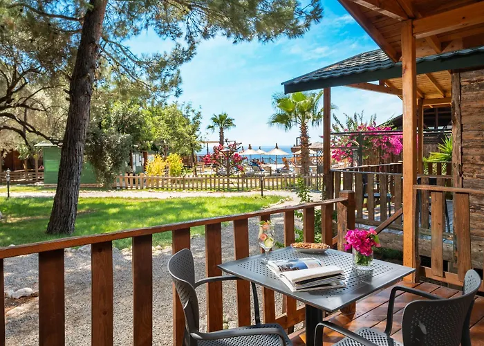 Sea Valley Lodge