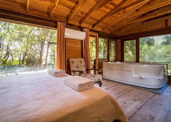 Sea Valley Lodge