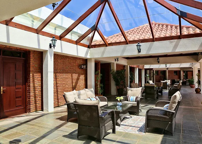 Hotel Los Parrales