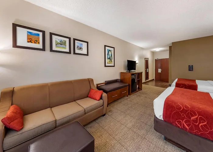 Comfort Suites Near Six Flags Magic Mountain Stevenson Ranch