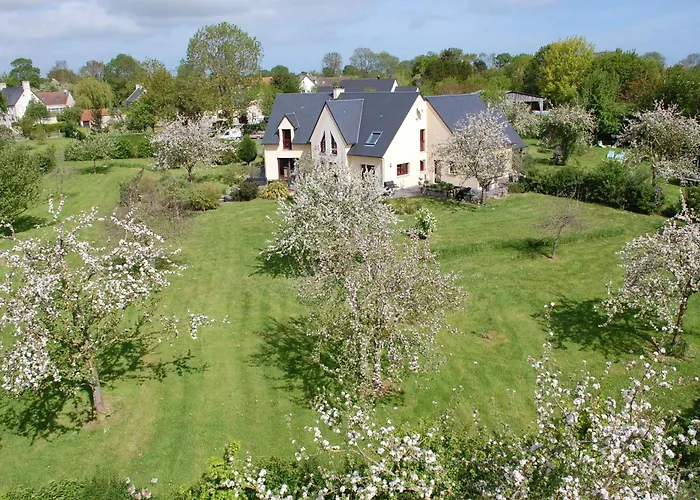 Le Clos Des Pommiers, Chambres D'Hotes & Spa