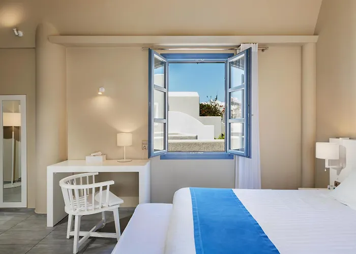 Acroterra Rosa Luxury Suites & Spa