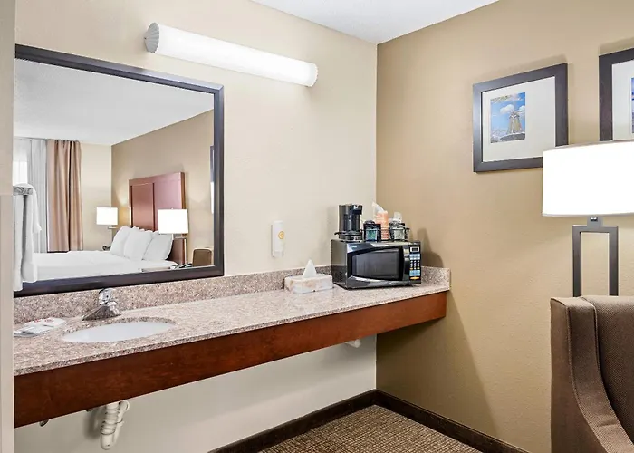 Comfort Suites Grandville - Grand Rapids Sw