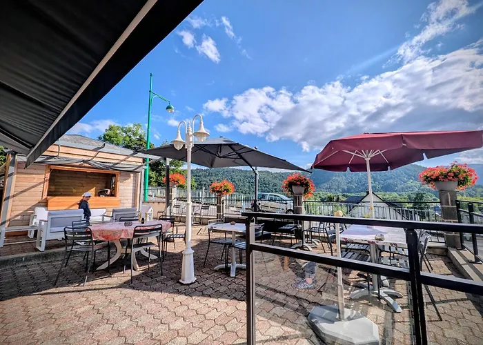Logis Hotel Restaurant Spa Le Beau Site