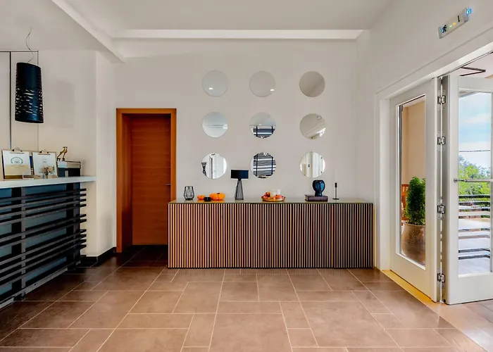 Orizontes View Hotel