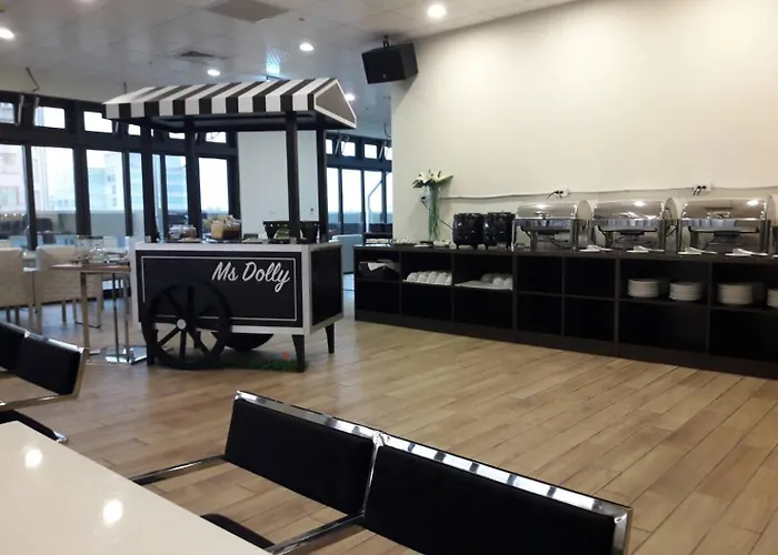 De Reve Express Hotel