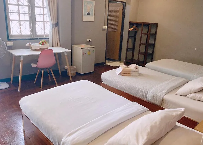 Wayside Guesthouse