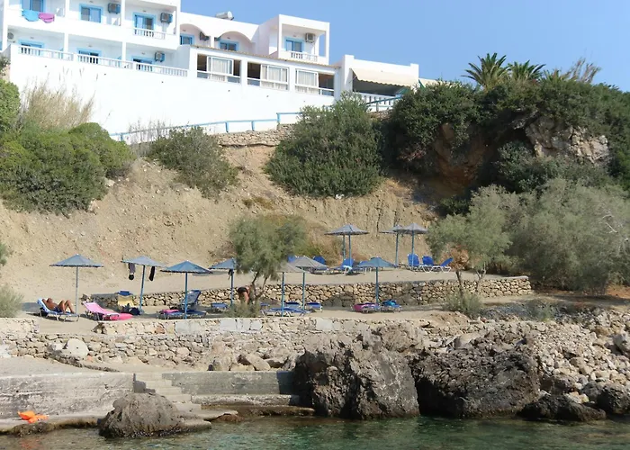 Castelia Bay Hotel