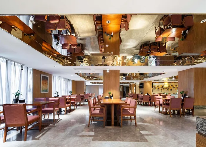 Ramada Plaza By Wyndham Fuzhou South