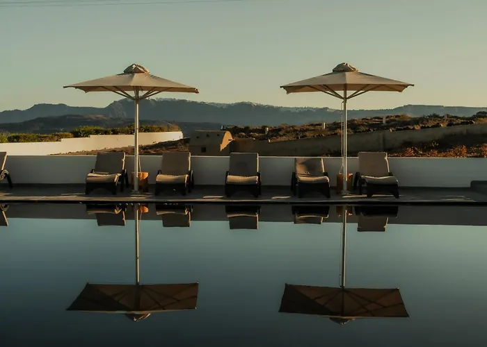 Serenita Luxury Suites
