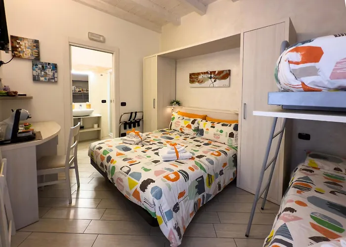 Belsorrisovarese - Rooms & Apartments - Private Parking - Reservation Required