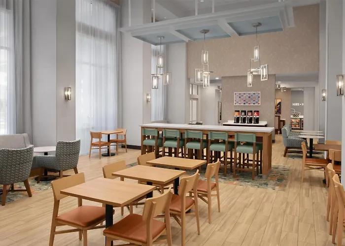 Hampton Inn And Suites Fayetteville, Nc