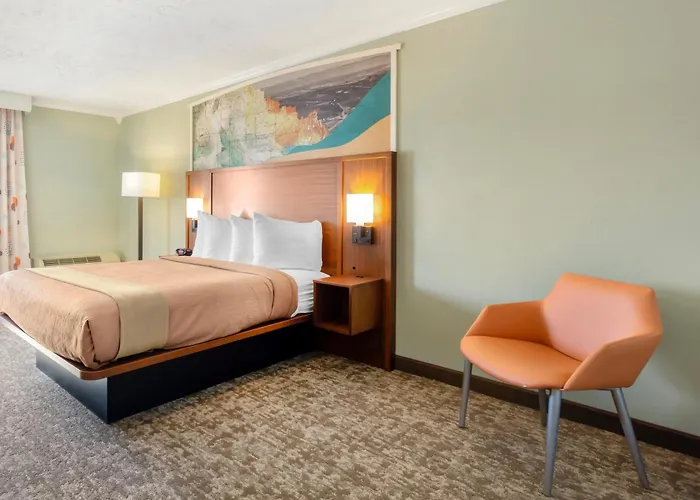 Best Western Plus Ahtanum Inn