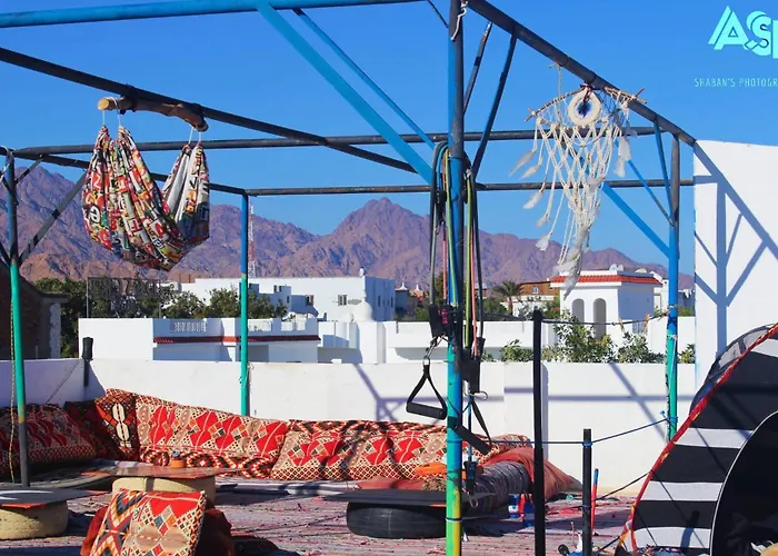 Tentania Dahab