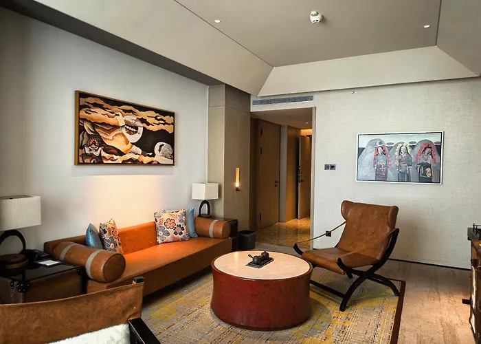 Hilton Shigatse