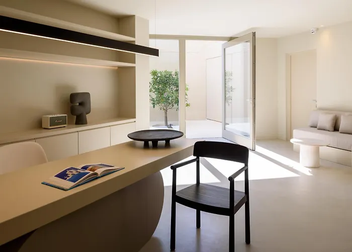 Santopaz Suites