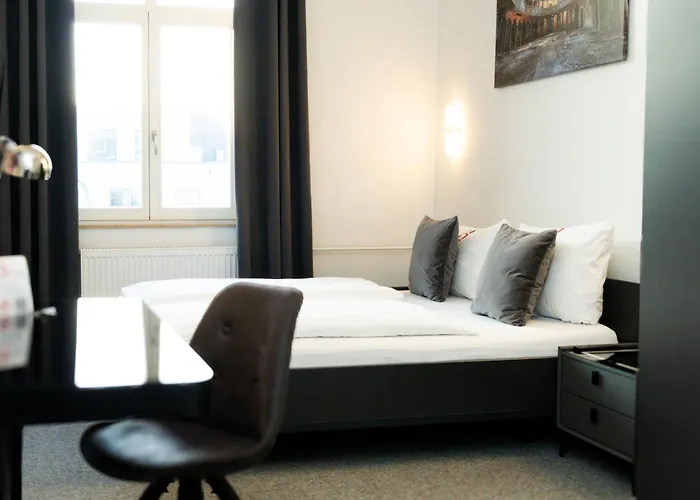 Best Boarding House - Self Check-in - Kostenfreie Parkplätze