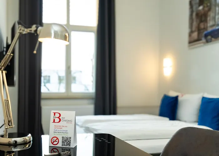Best Boarding House - Self Check-in - Kostenfreie Parkplätze