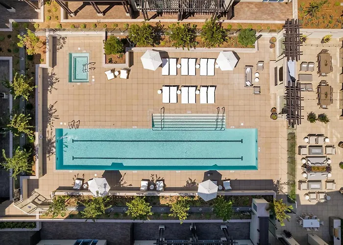 Mint House Menlo Park By Kasa